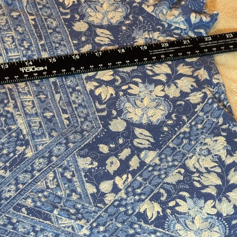 Lucky Brand Blue White Boho Floral Pileated V-Neck Tunic Blouse Top Plus Size 1X - Picture 9 of 11